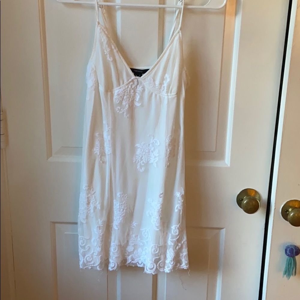 White lace dress